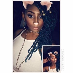 Meet your Posher, Tia